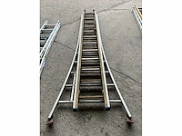 Schuifladder driedelig - afbeelding 3 van  3