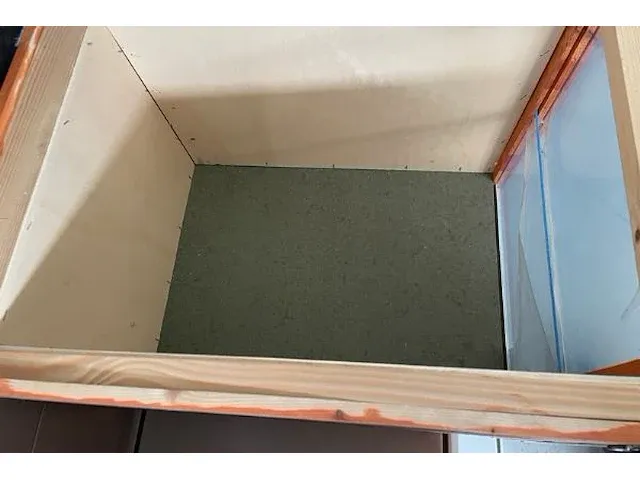 Schuilhok voor vinkenkooi - afbeelding 7 van  9