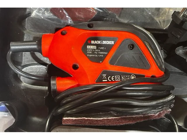 Schuurmachine black and decker - afbeelding 3 van  5