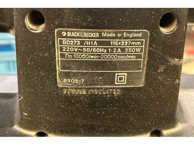 Schuurmachine black and decker - afbeelding 4 van  4