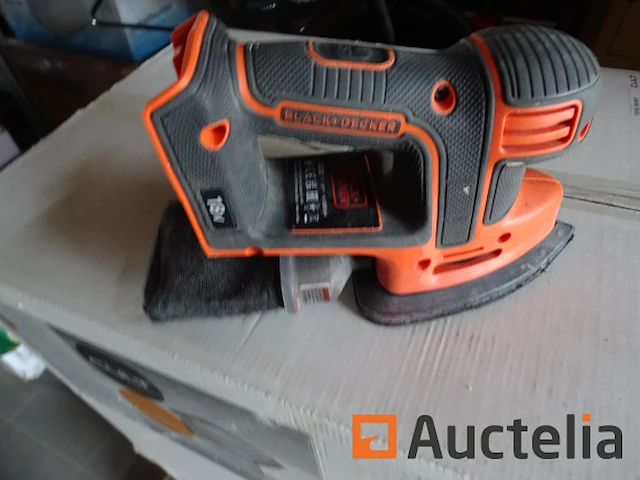 Schuurmachine driehoekige draadloos 18 v black&decker bdcds18 - afbeelding 4 van  5