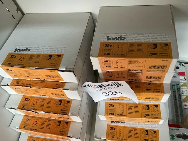 Schuurpapier en decoupeerzaagjes - afbeelding 3 van  7