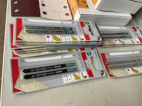 Schuurpapier en decoupeerzaagjes - afbeelding 6 van  7