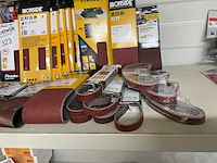 Schuurpapier en schuur banden - afbeelding 3 van  12