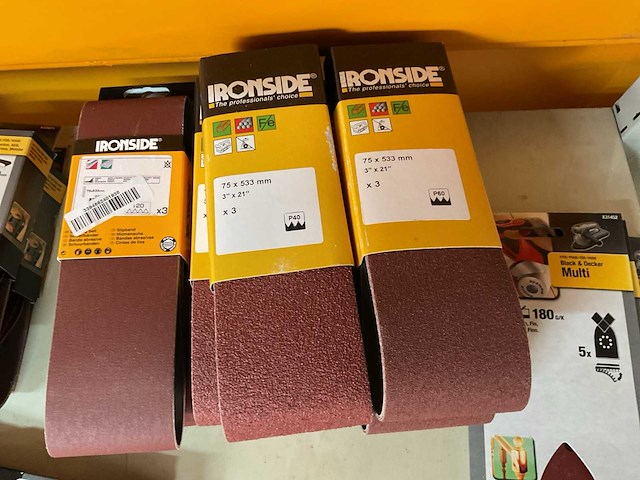 Schuurpapier en schuur banden - afbeelding 3 van  9