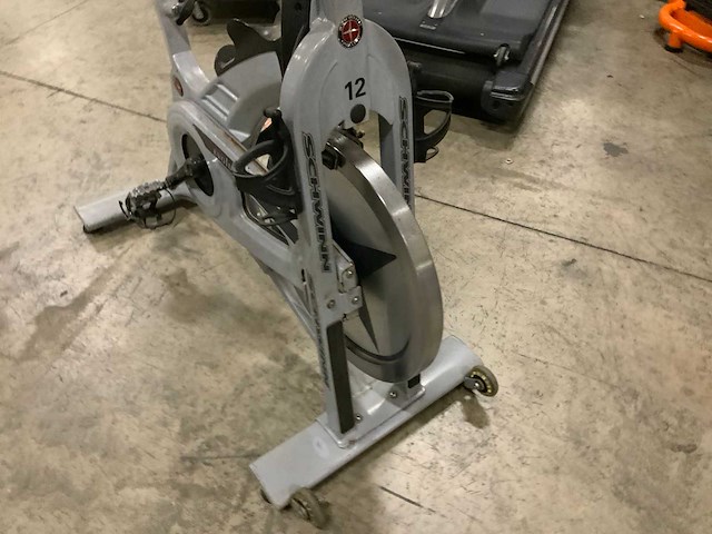 Schwinn evolution pro indoorcycle spinningbike - afbeelding 2 van  6
