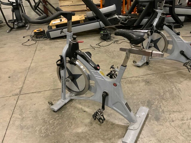 Schwinn evolution pro indoorcycle spinningbike - afbeelding 5 van  5