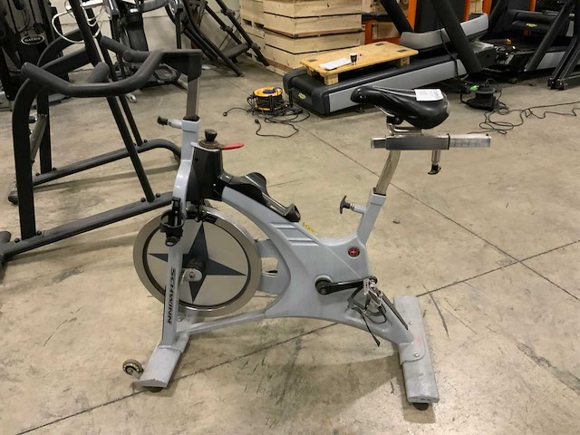 Schwinn evolution pro indoorcycle spinningbike - afbeelding 1 van  7