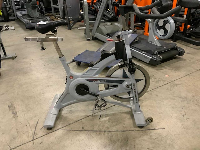 Schwinn evolution pro indoorcycle spinningbike - afbeelding 4 van  7