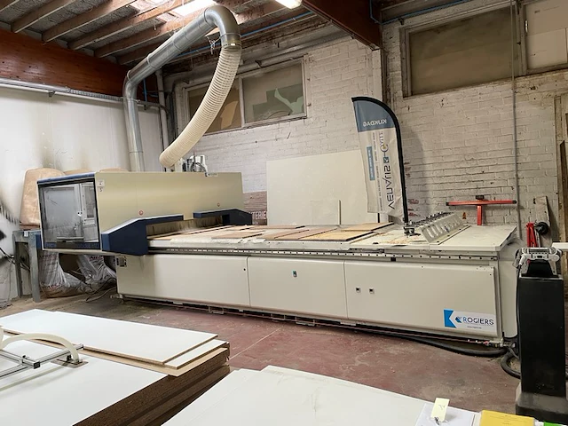 Scm nesting cnc bewerkingscenter met boor en freesmachine - afbeelding 1 van  41