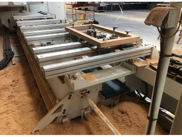 Scm record 110 al prisma cnc-bewerkingscentrum - afbeelding 9 van  9