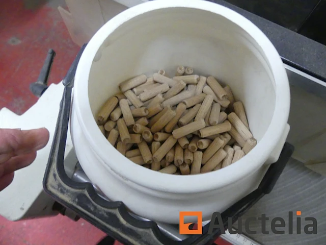 Scm startech 23 automatische multikopboormachine - afbeelding 2 van  14