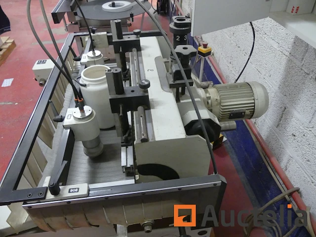 Scm startech 23 automatische multikopboormachine - afbeelding 10 van  14
