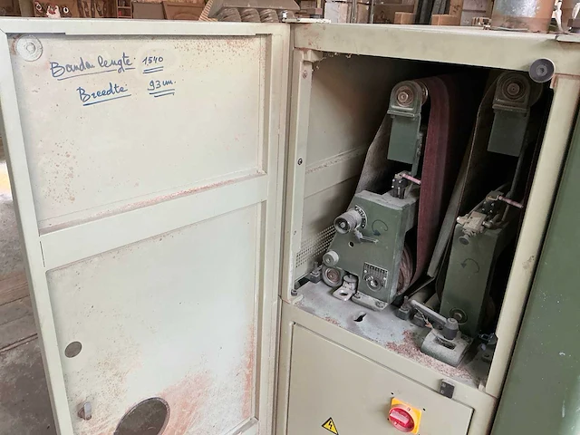 Scm uno c-cs breedbandschuurmachine - afbeelding 9 van  9