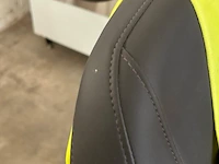 Scoot mobiel mezzo - afbeelding 4 van  8