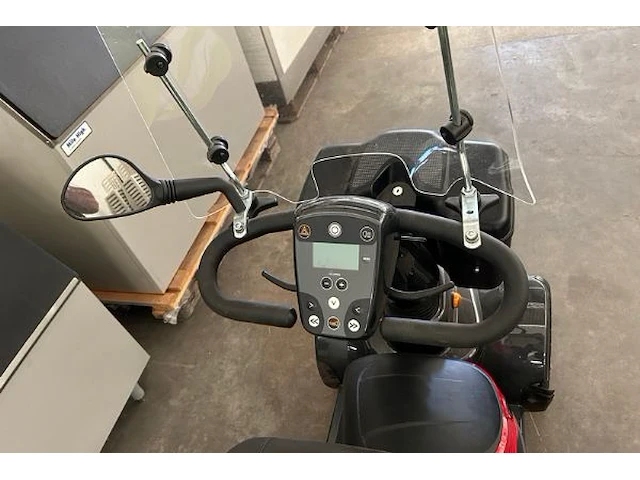 Scoot mobiel mezzo - afbeelding 5 van  8