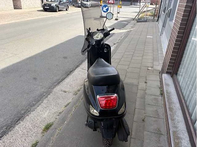 Scooter - light mopeds & light motorised scooters - afbeelding 5 van  6