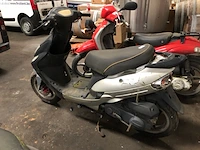 Scooter baotian - afbeelding 1 van  3