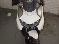 Scooter bmw c400gt, zonder documenten, km-stand ng, 1sleutel - afbeelding 2 van  8