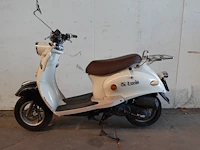 Scooter di lucio 50 - afbeelding 1 van  10