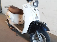 Scooter di lucio 50 - afbeelding 4 van  10