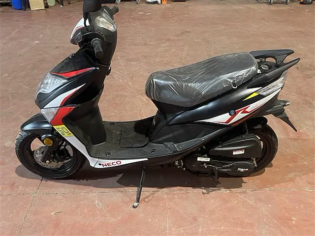 Scooter neco one - afbeelding 1 van  14