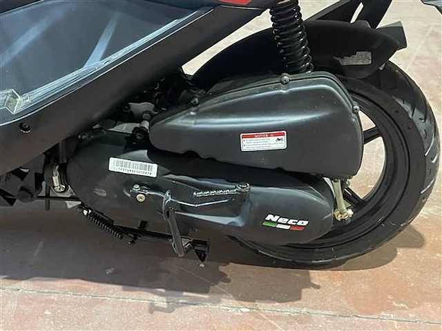 Scooter neco one - afbeelding 12 van  14