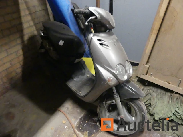 Scooter neos - afbeelding 8 van  13