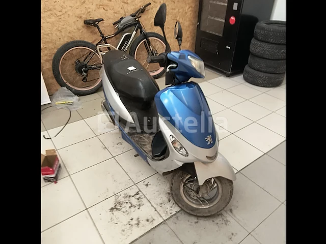 Scooter peugeot qm50qt-6 - afbeelding 8 van  10