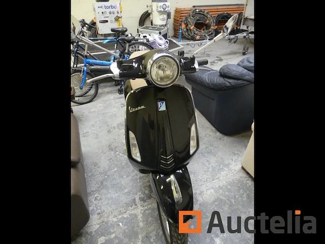 Scooter piaggio vespa primavera - afbeelding 1 van  9