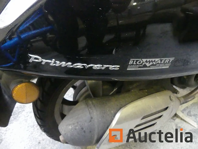 Scooter piaggio vespa primavera - afbeelding 7 van  9