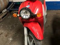Scooter piaggio - afbeelding 2 van  6