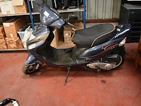 Scooter razzo met sleuel strike 50cc ld5tcbpa0eeoo00433 - afbeelding 4 van  17