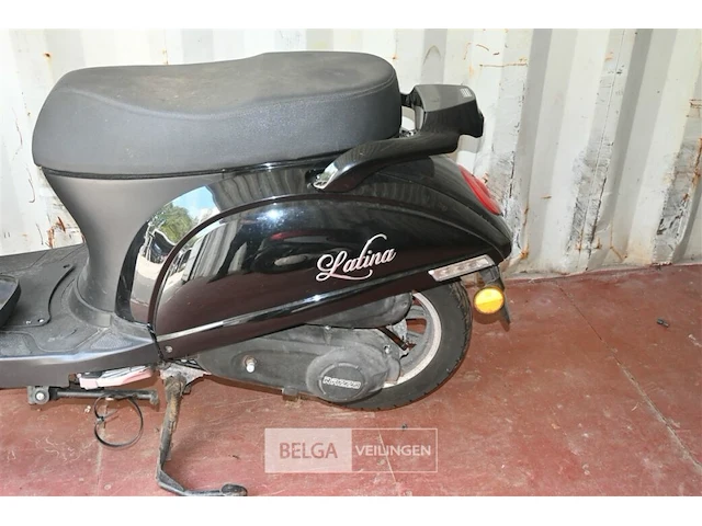 Scooter razzo - afbeelding 3 van  8