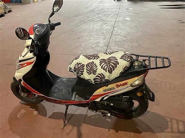 Scooter rcb sprint - afbeelding 1 van  13