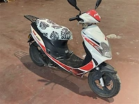 Scooter rcb sprint - afbeelding 7 van  13