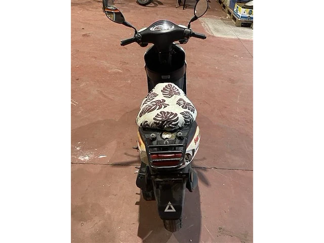 Scooter rcb sprint - afbeelding 8 van  13