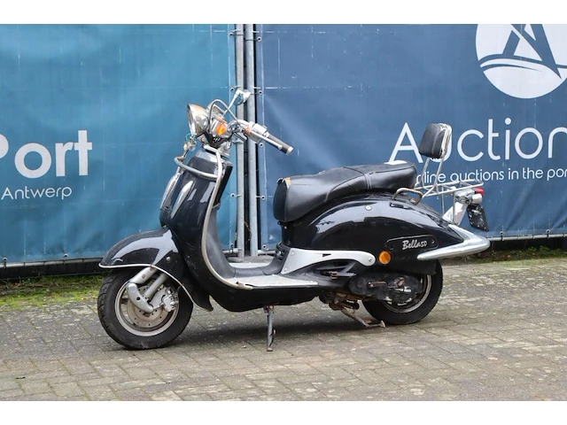 Scooter rover bikes bella 50 benzine (marge) - afbeelding 1 van  1