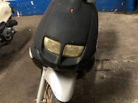 Scooter sym - afbeelding 2 van  6
