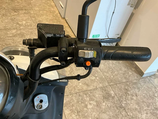 Scooter sym - afbeelding 6 van  20