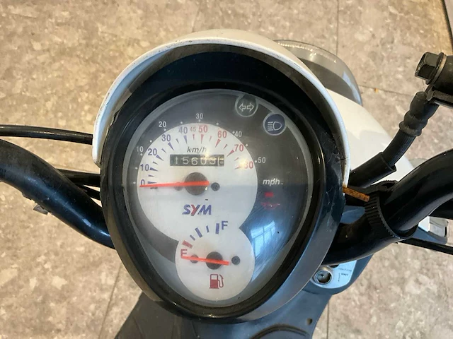 Scooter sym - afbeelding 7 van  20
