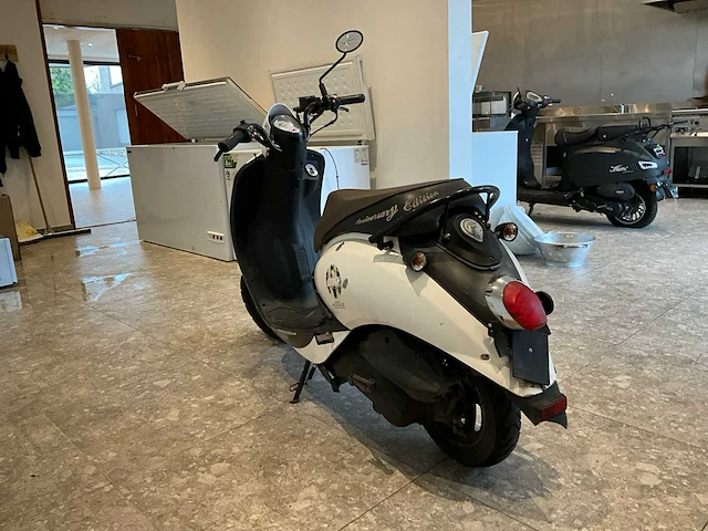 Scooter sym - afbeelding 15 van  20