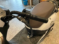 Scooter sym - afbeelding 19 van  20