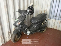 Scooter tgb - afbeelding 1 van  7