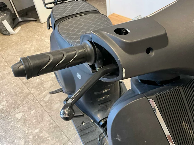 Scooter venesi - afbeelding 6 van  20