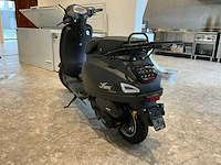 Scooter venesi - afbeelding 15 van  20