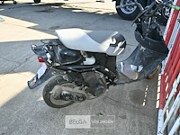 Scooter wrak - afbeelding 4 van  4