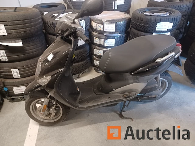 Scooter yamaha yn50f (2016-vin:vtlsa401000004126) - afbeelding 3 van  9