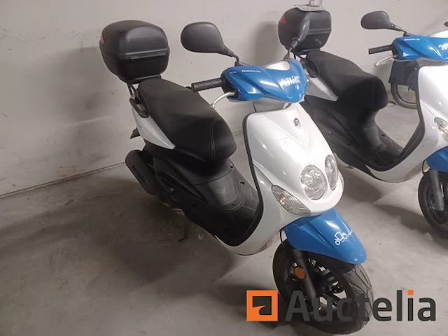 Scooter yamaha yn50f (2017-vin:vgsa465000008642) - afbeelding 5 van  9