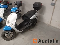 Scooter yamaha yn50f (2017-vin:vgsa465000008661)